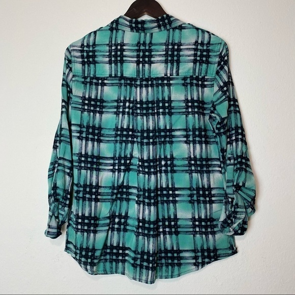 GUESS Green Black Plaid Printed Button Down L - Picture 6 of 10